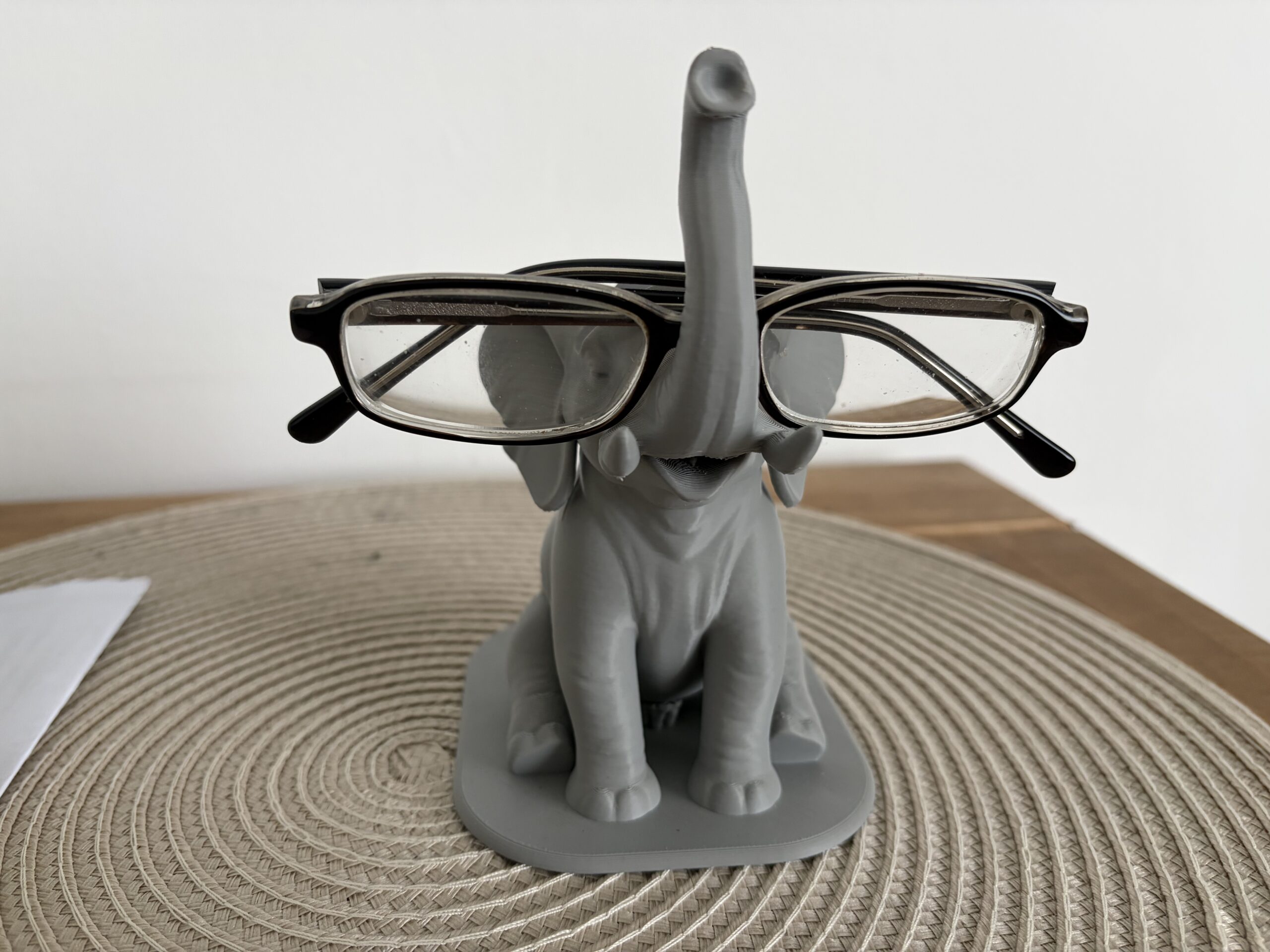 3D Printed Elephant Glasses Stand