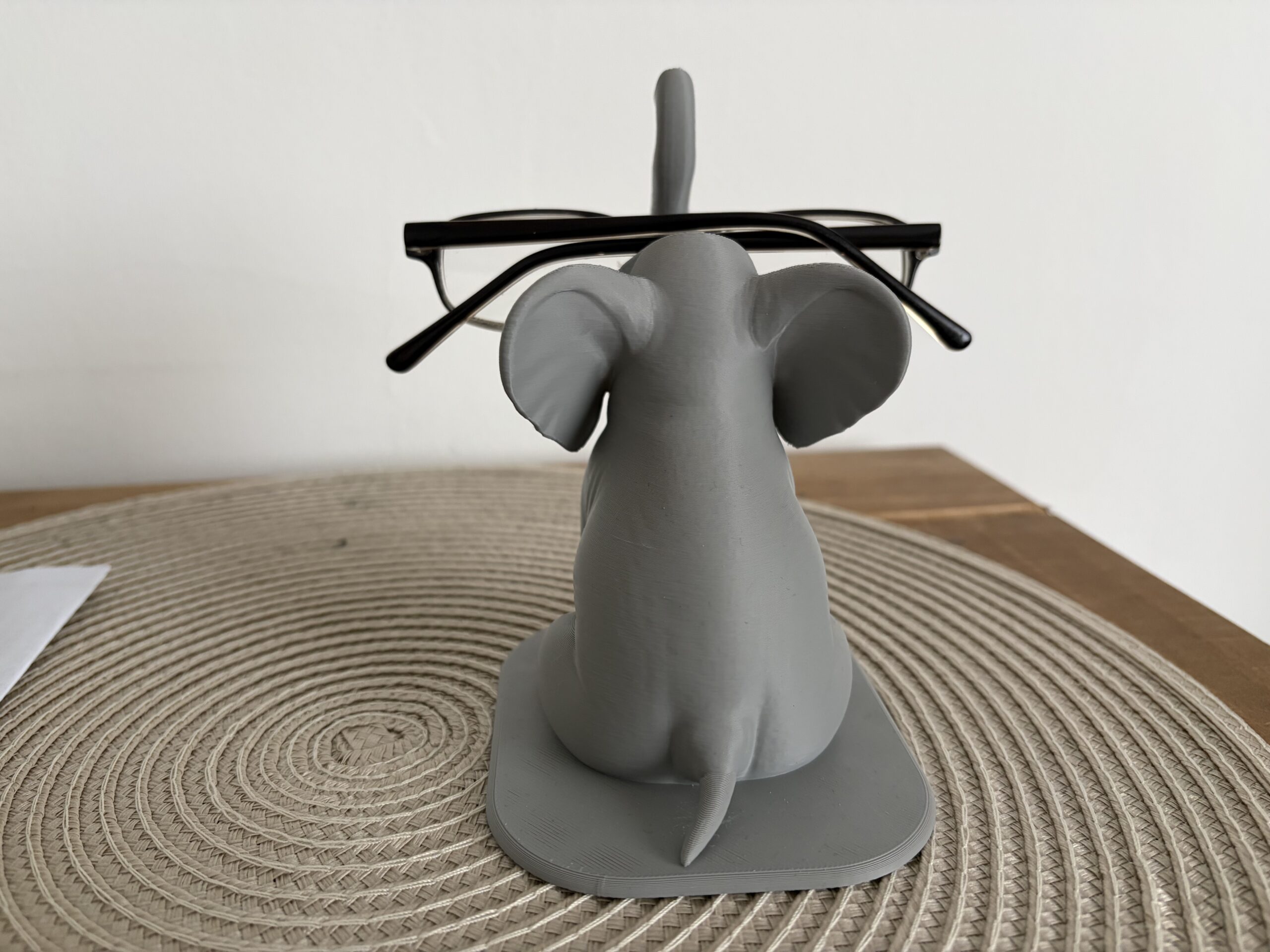 3D Printed Elephant Glasses Stand - Image 2