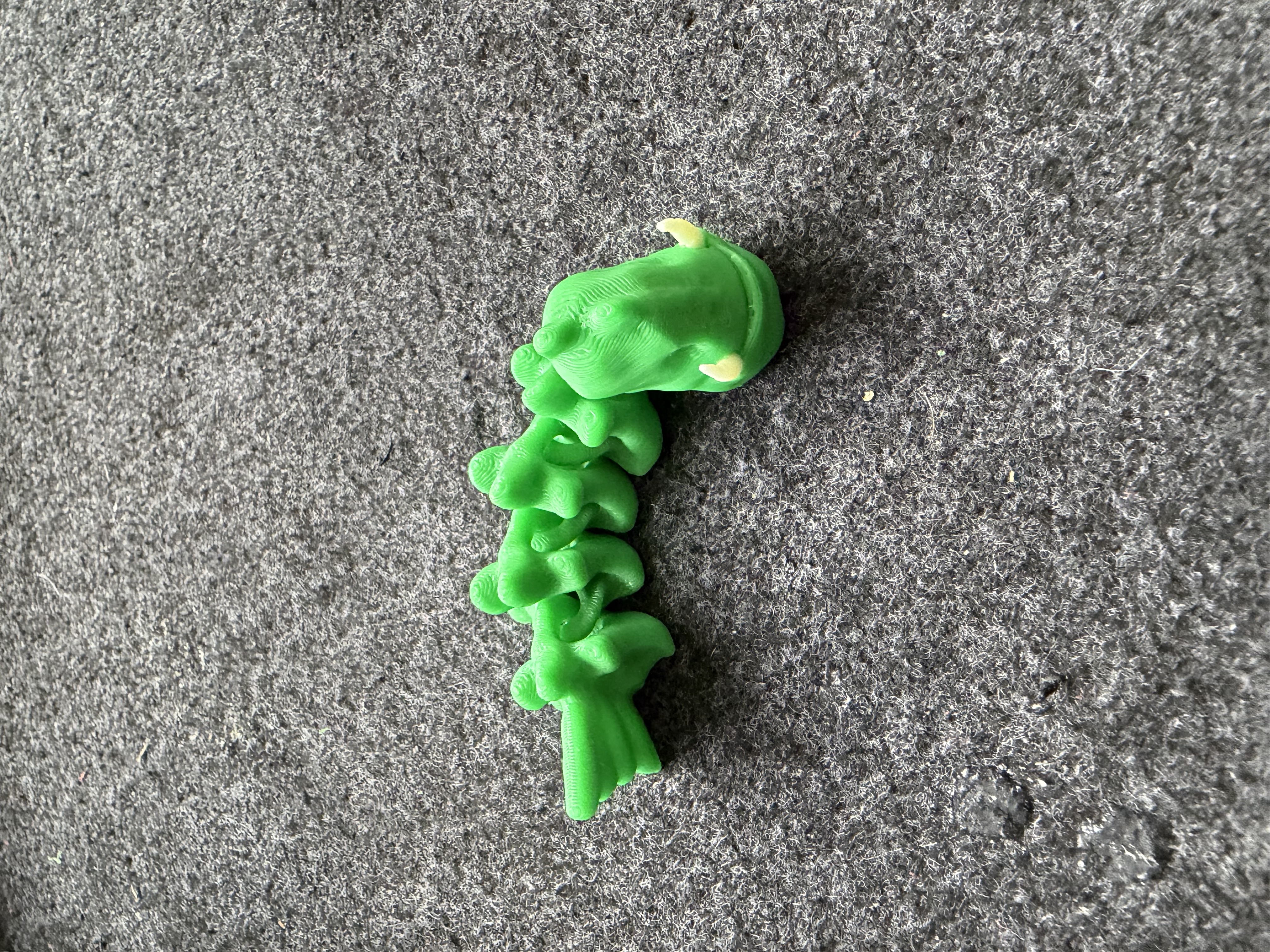 3D Printed Articulated Sabre Fish – Flexible Fidget Figures